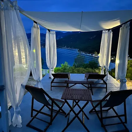 빌라 Strava Park House *